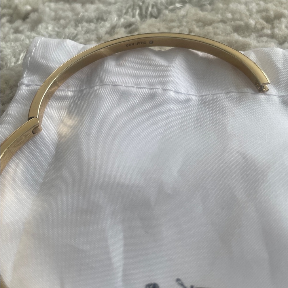 Coach Essential Hinged Bangle - Picture 4 of 5